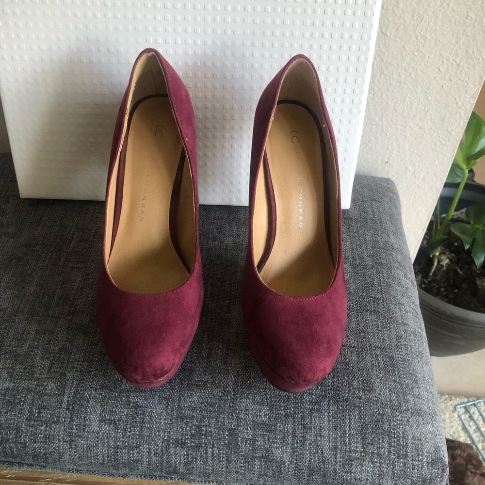 LC Lauren Conrad Plum Heels